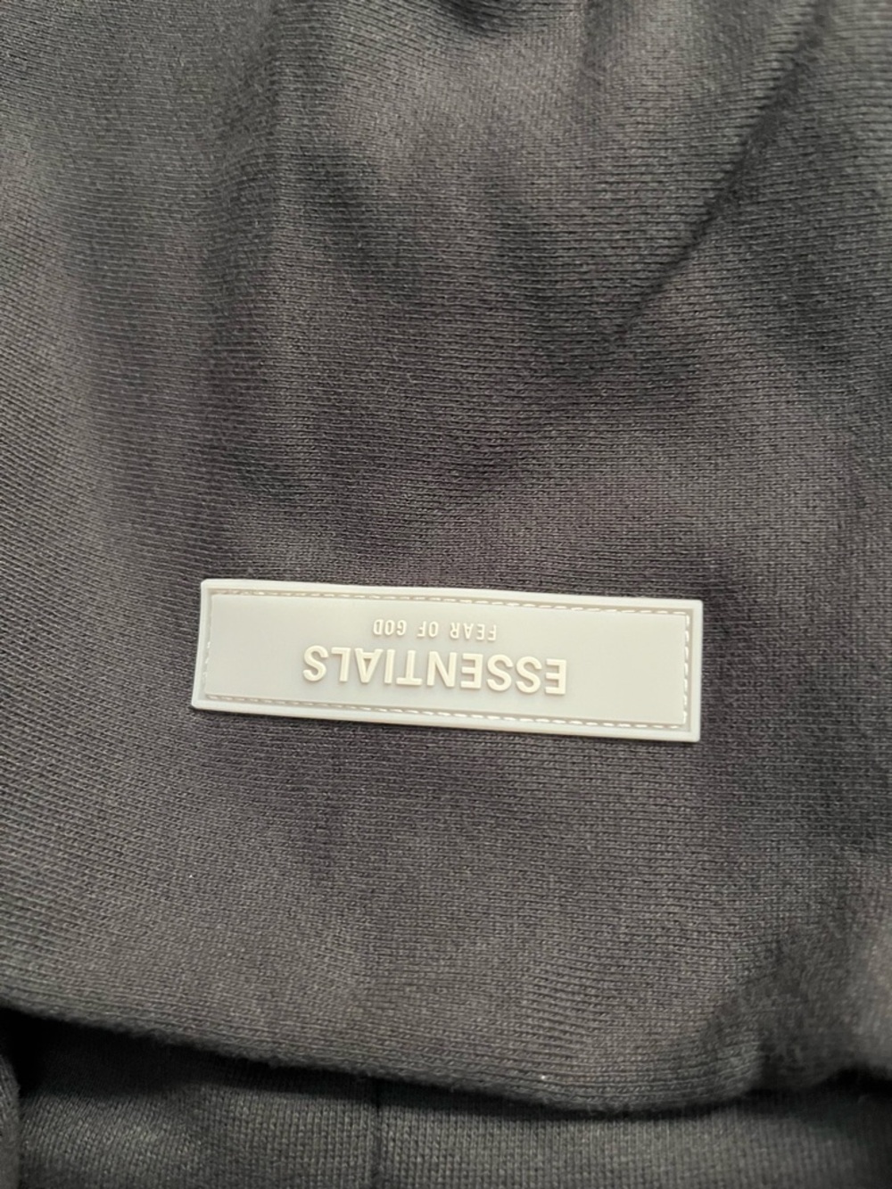 NEW Essentials Fear Of God 1977 Iron Hoodie - Size XL - Picture 5 of 7